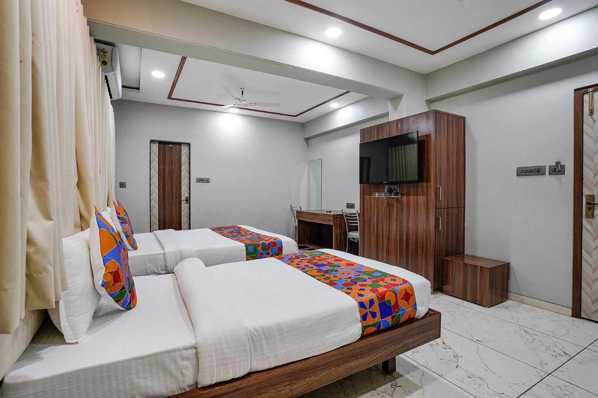 Fabhotel Grand Inn II Navi Mumbai Eksteriør bilde