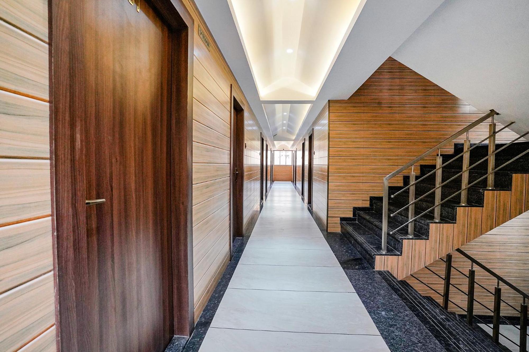 Fabhotel Grand Inn II Navi Mumbai Eksteriør bilde